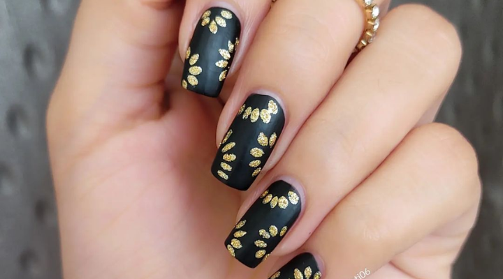 20 Inspirações de Unhas Decoradas Pretas com Fotos e Tutoriais