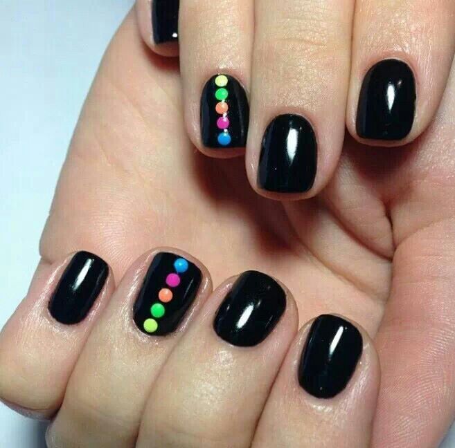 Black nails with colored dots