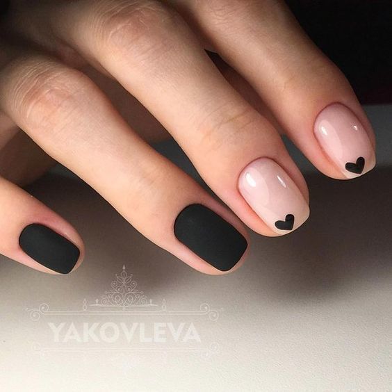 Black nails with hearts