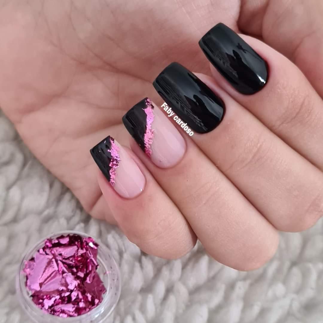 Black nails with rose gold leaves