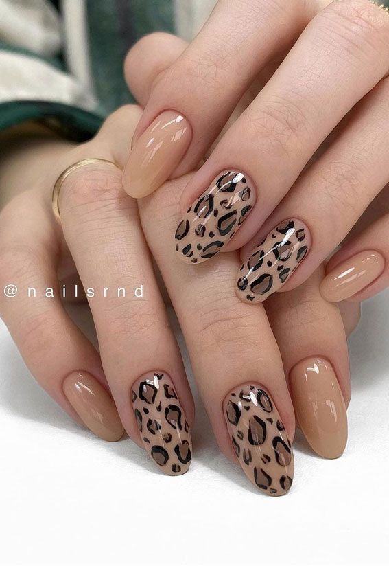 Unhas decoradas nude animal print