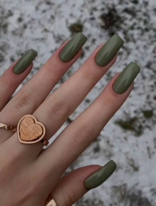 Unhas verde militar